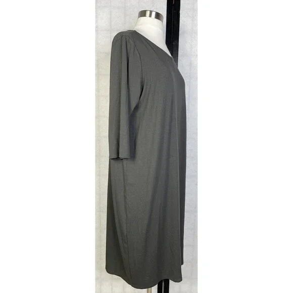 Eileen Fisher Bateau Neck Dress. Size: M